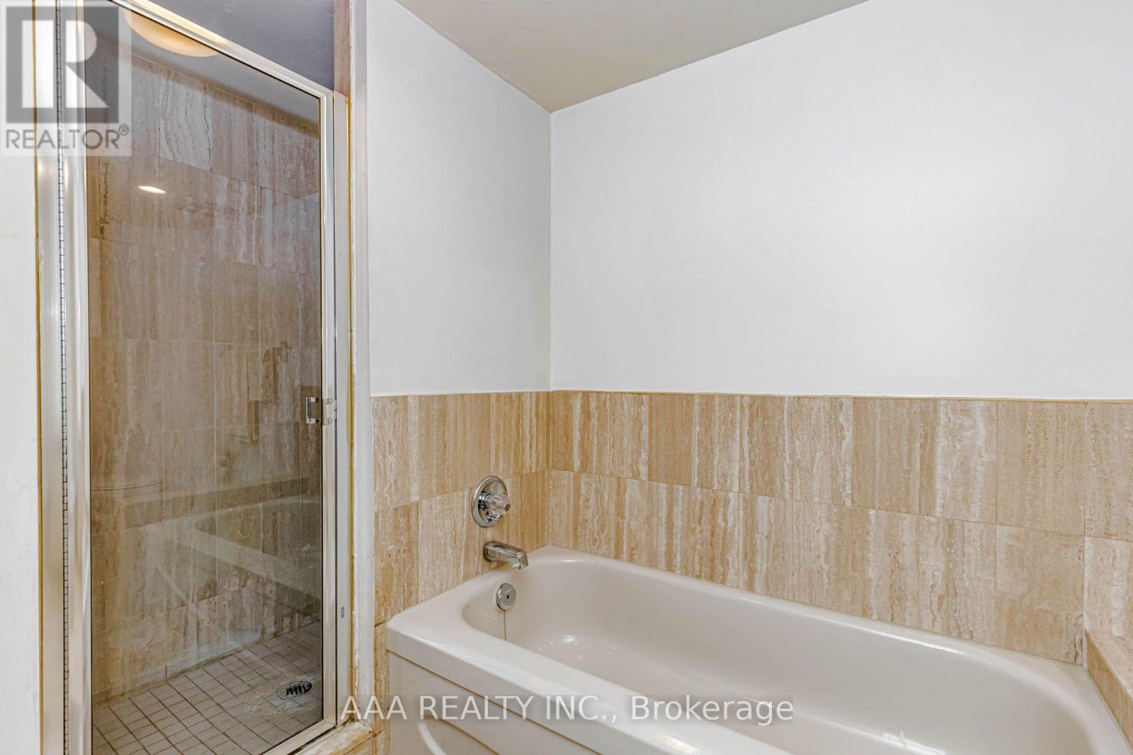 2101 - 5 Concorde Place, Toronto, Ontario  M3C 3M8 - Photo 29 - C13857050