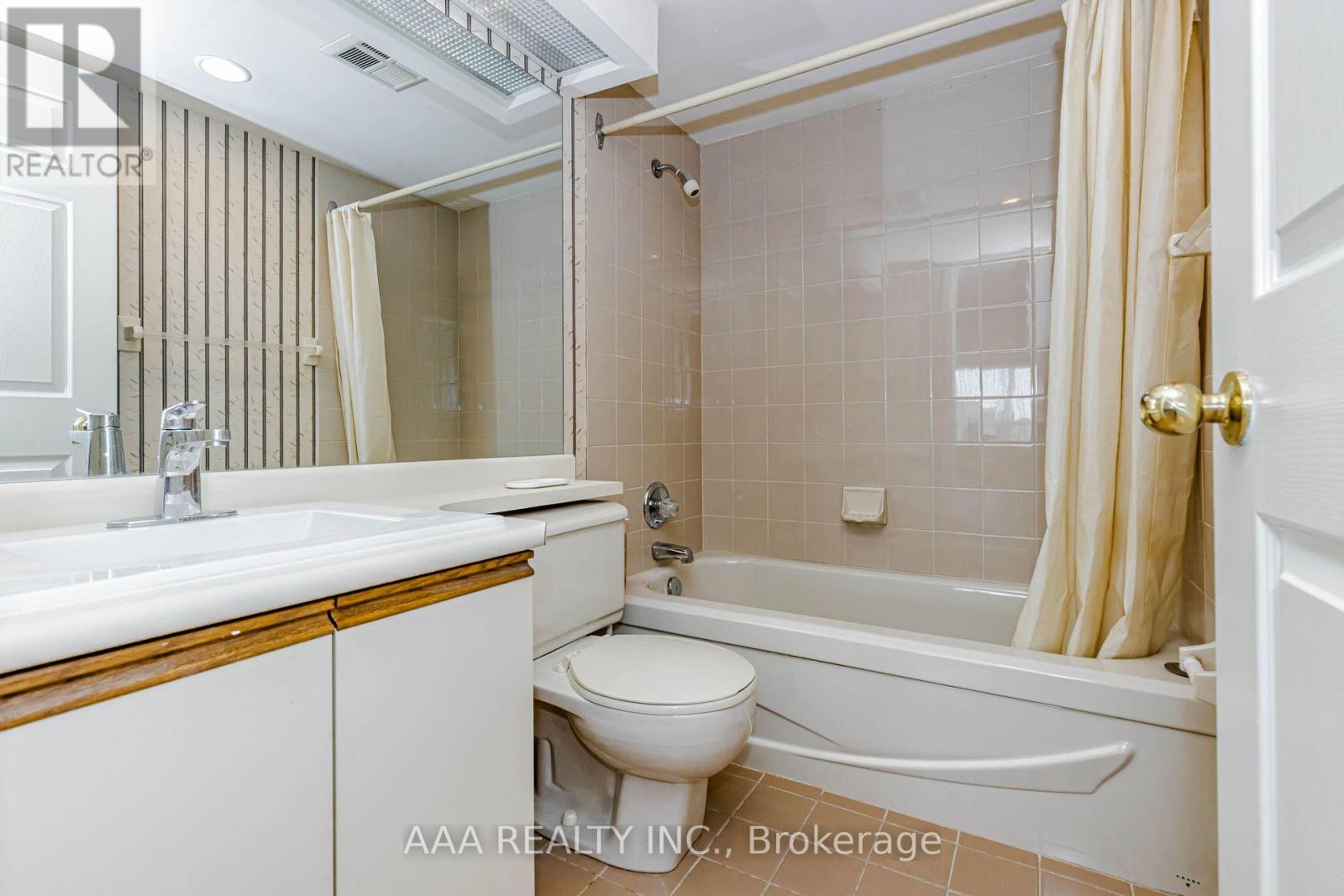 2101 - 5 Concorde Place, Toronto, Ontario  M3C 3M8 - Photo 34 - C13857050