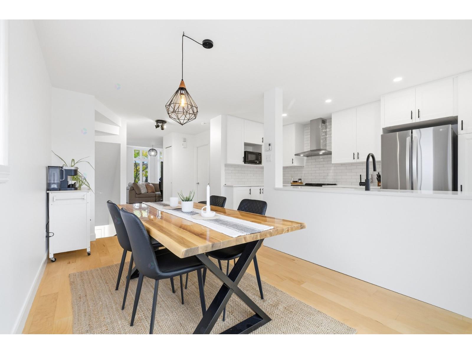15857 Rue Forsyth Montréal (Rivière-des-Prairies/Pointe-aux-Trembles) Quebec Canada H1A5N1 5