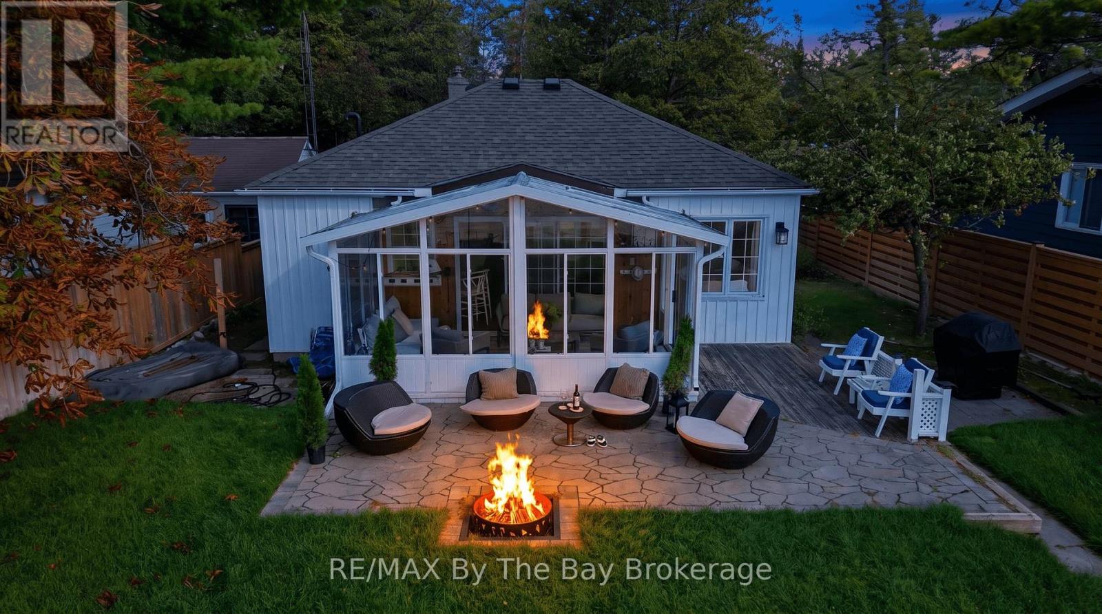 150 Santos Lane, Wasaga Beach, Ontario  L9Z 2M1 - Photo 3 - S13857072