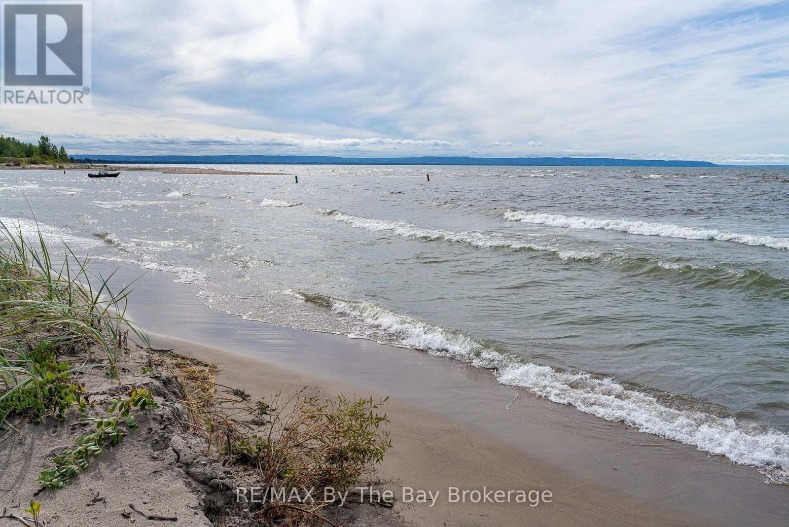 150 Santos Lane, Wasaga Beach, Ontario  L9Z 2M1 - Photo 46 - S13857072