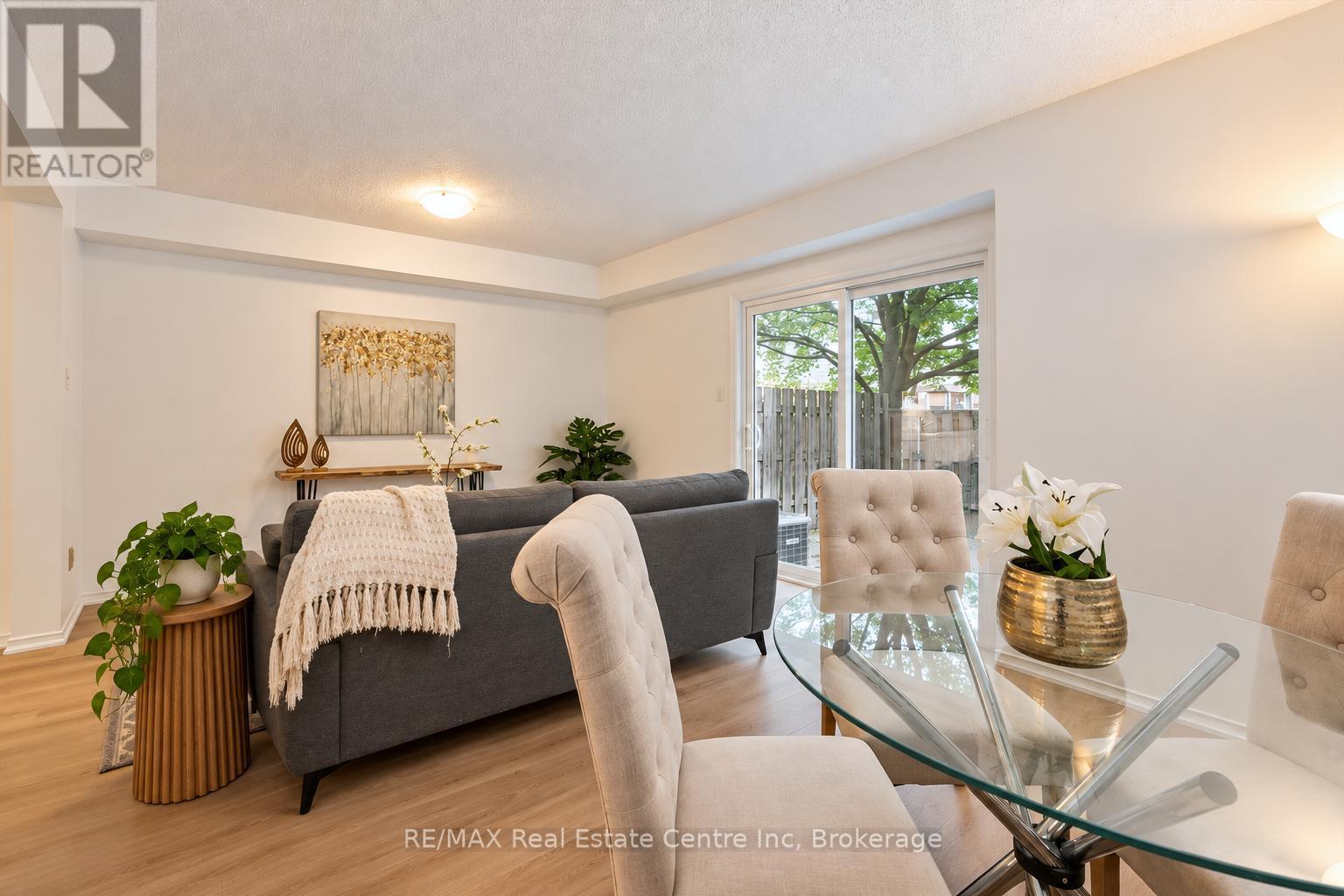 71 - 240 London Road W, Guelph, Ontario  N1H 8N8 - Photo 4 - X13856894