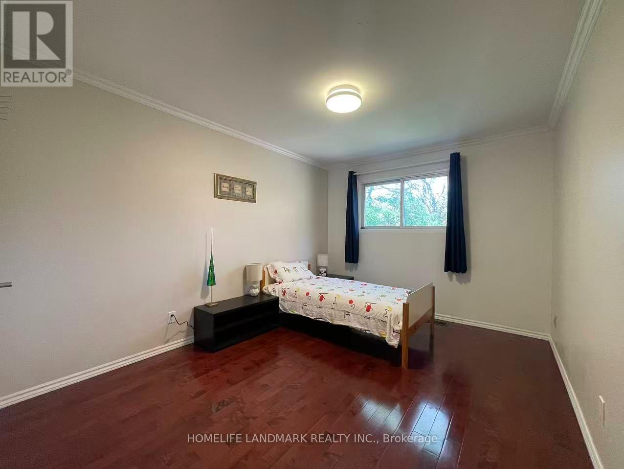 Upper - 12 Clancy Drive, Toronto, Ontario  M2J 2V8 - Photo 9 - C13817820