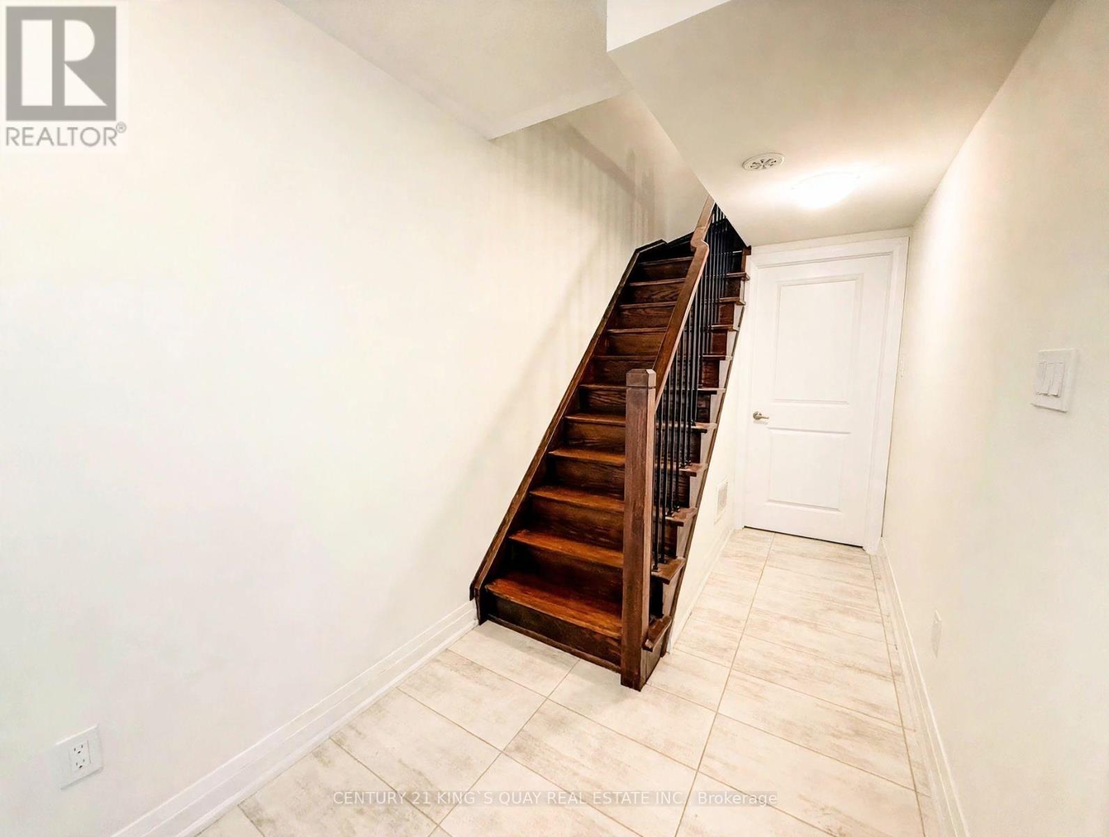 15 Maybank Lane, Whitchurch-Stouffville, Ontario  L4A 4X7 - Photo 18 - N13854260