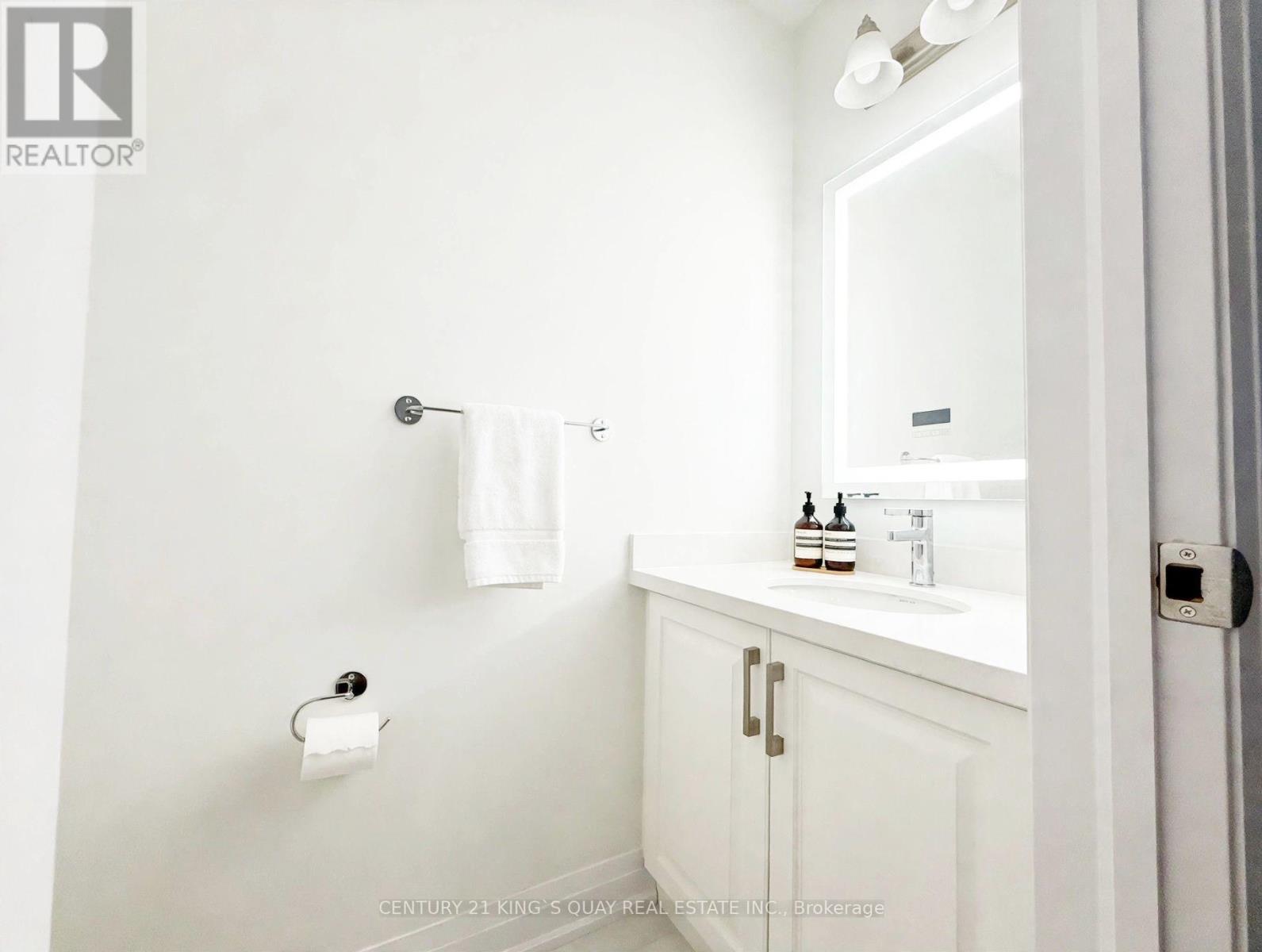 15 Maybank Lane, Whitchurch-Stouffville, Ontario  L4A 4X7 - Photo 17 - N13854260