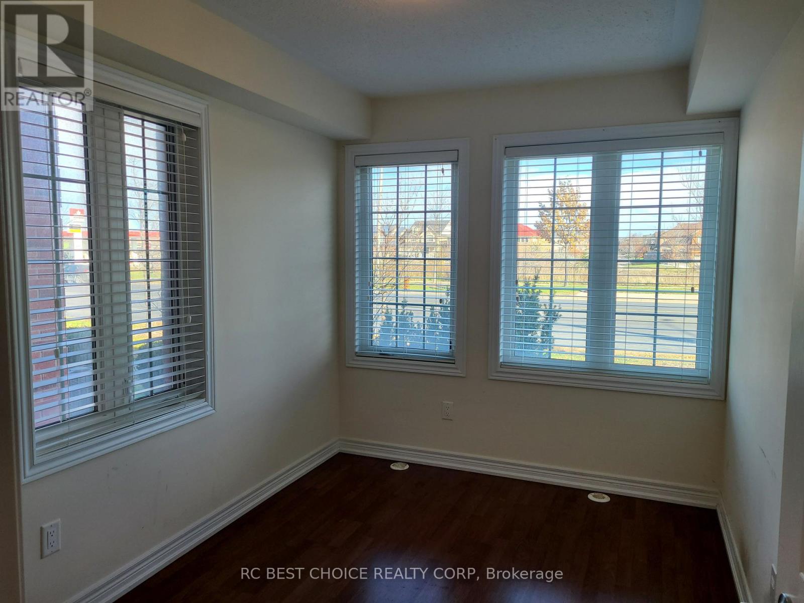 9982 Mccowan Road, Markham, Ontario  L6C 0N1 - Photo 5 - N13856966