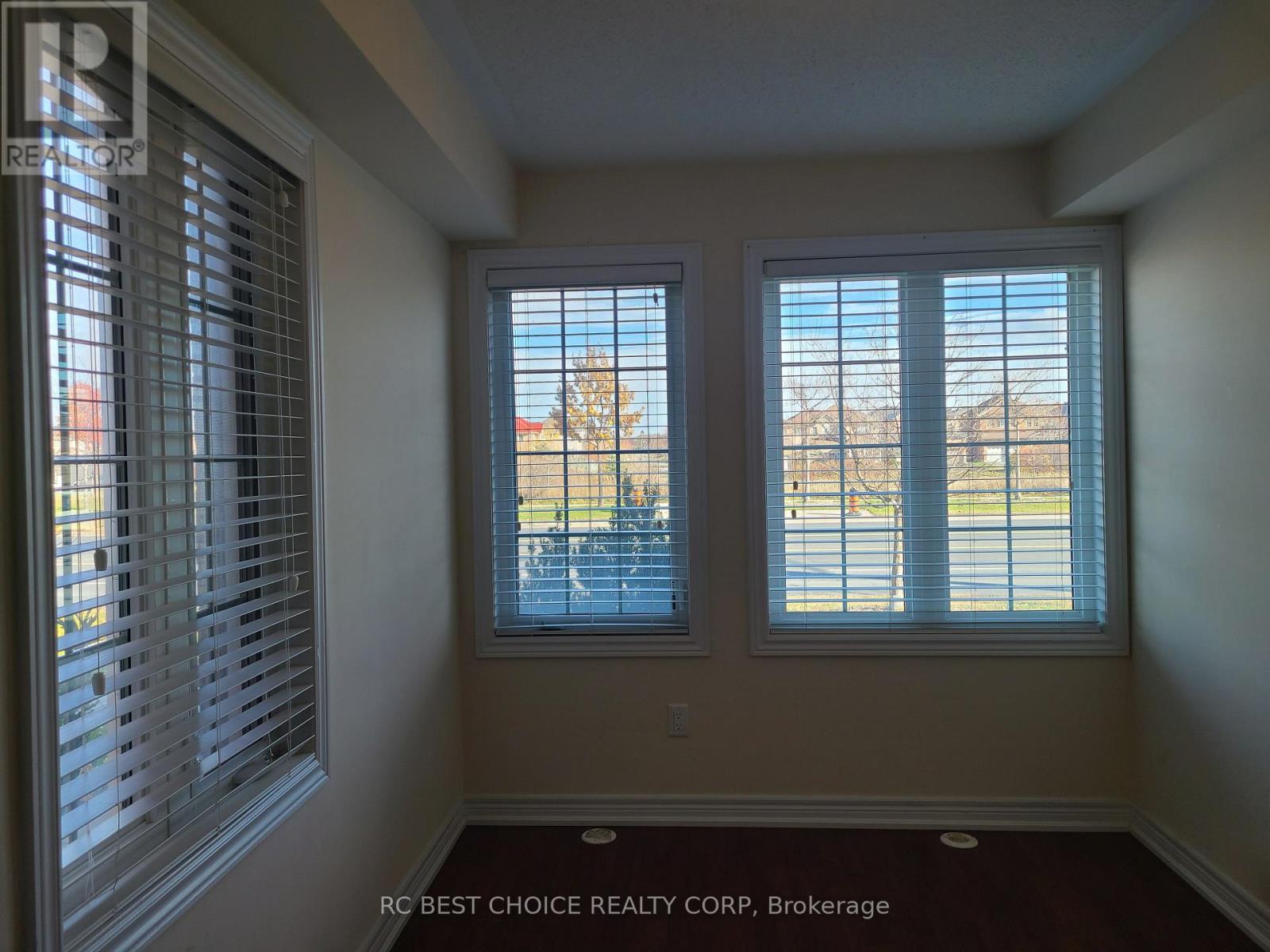 9982 Mccowan Road, Markham, Ontario  L6C 0N1 - Photo 6 - N13856966