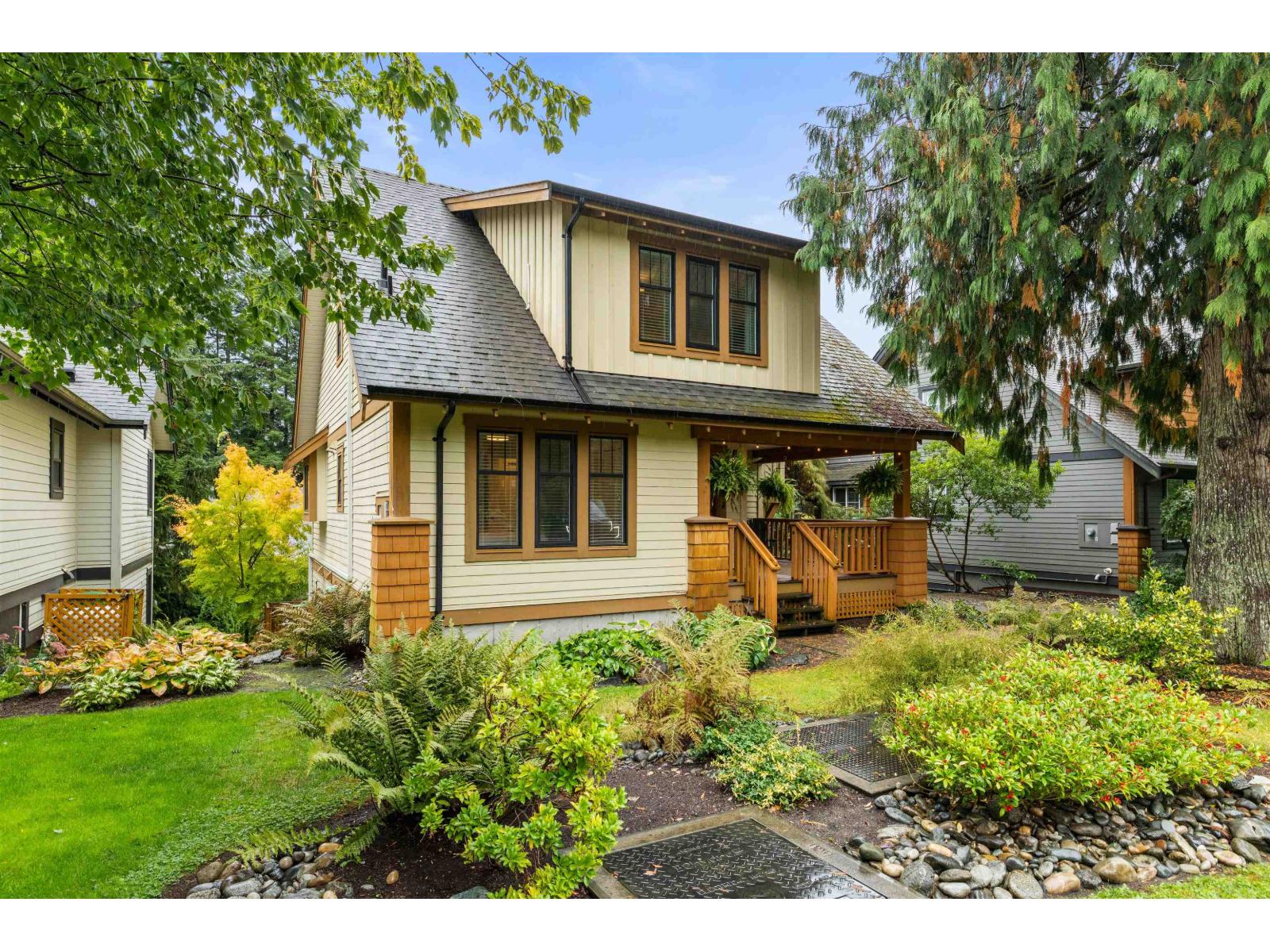 1832 HUCKLEBERRY BEND|Cultus Lake South