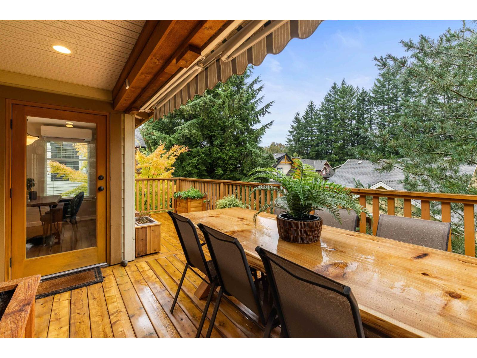 1832 HUCKLEBERRY BEND|Cultus Lake South
