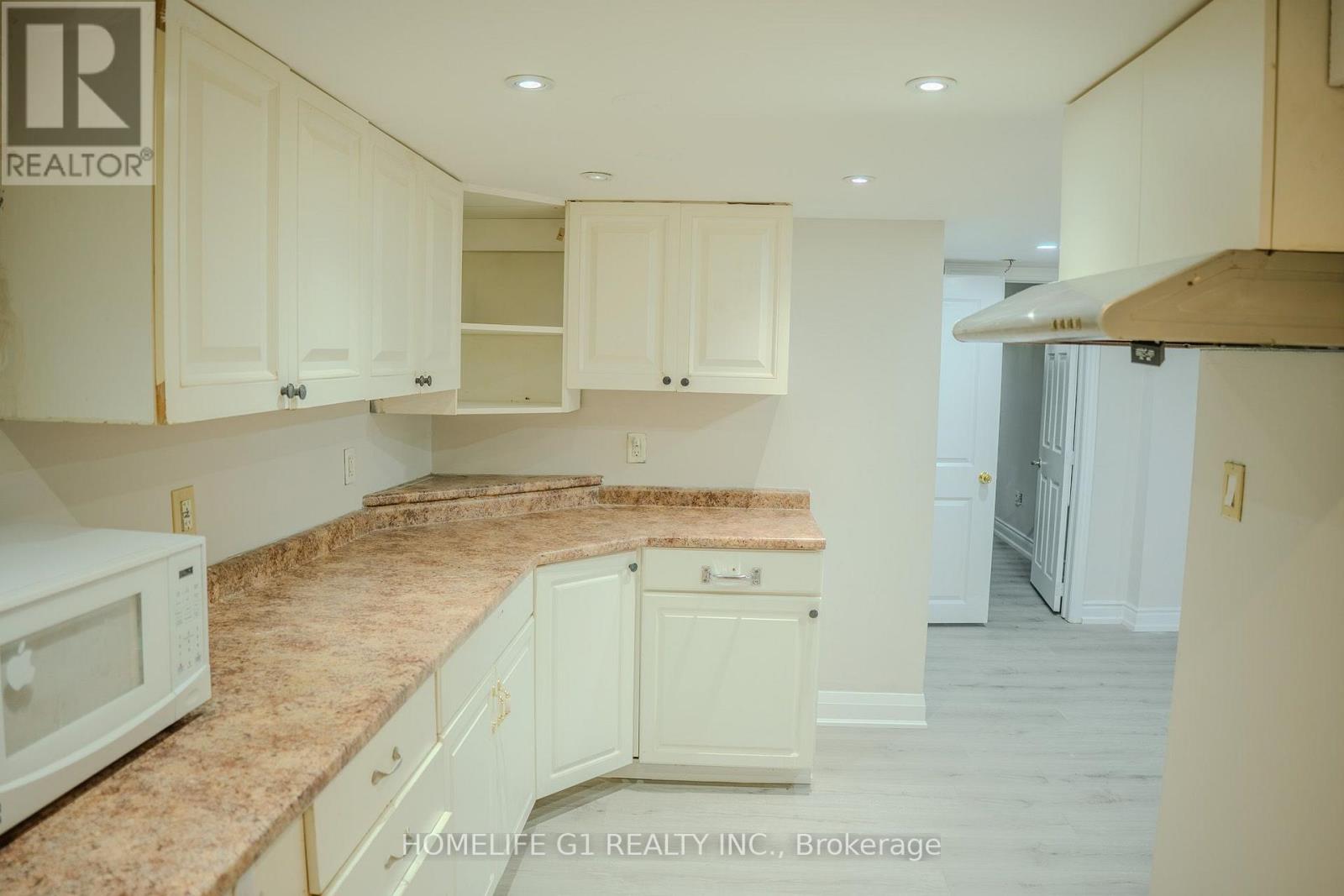 332 Grove Street E, Barrie (Grove East), Ontario  L4M 2R5 - Photo 18 - S13857116