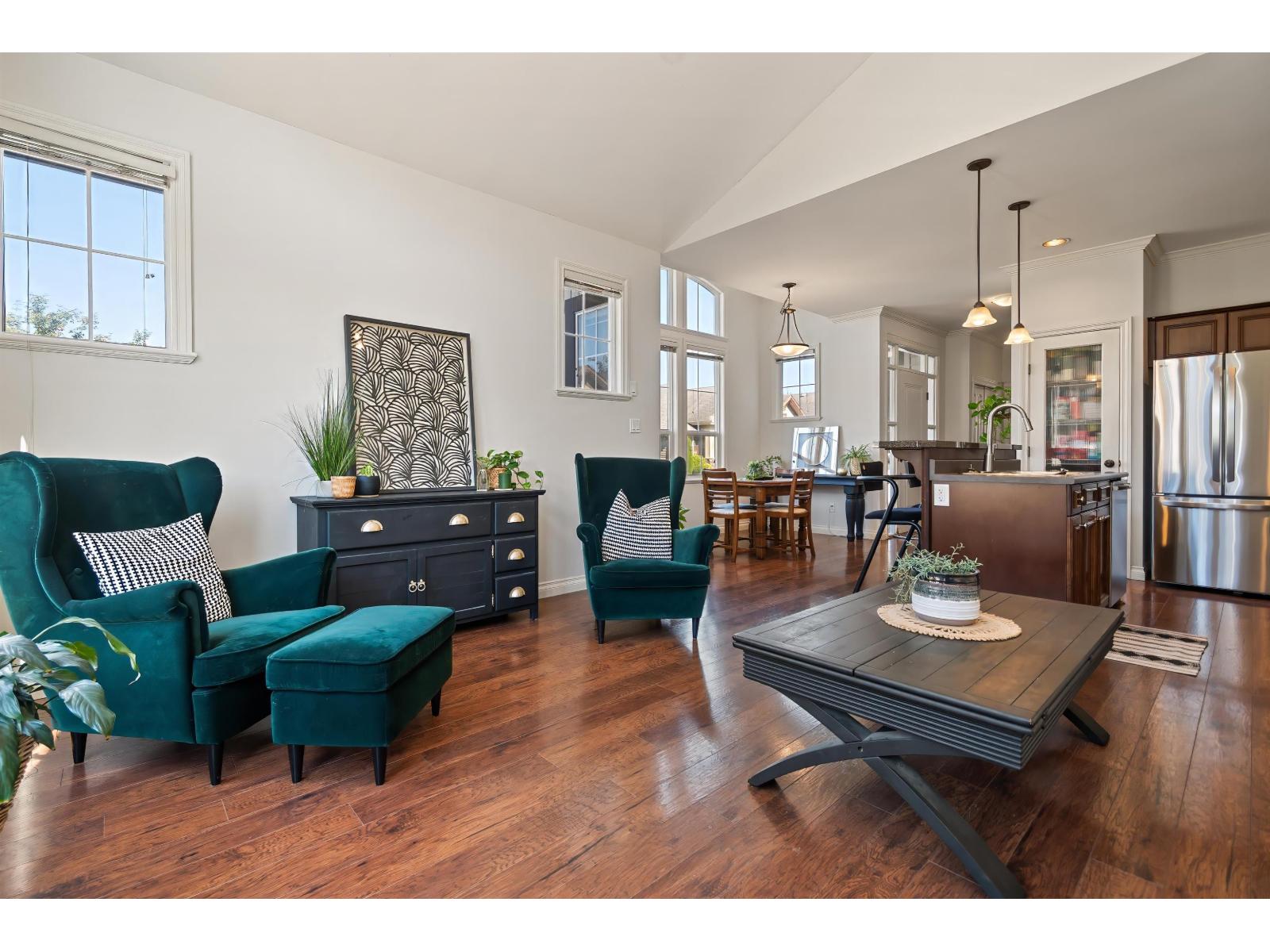 33 6577 SOUTHDOWNE PLACE|Sardis South
