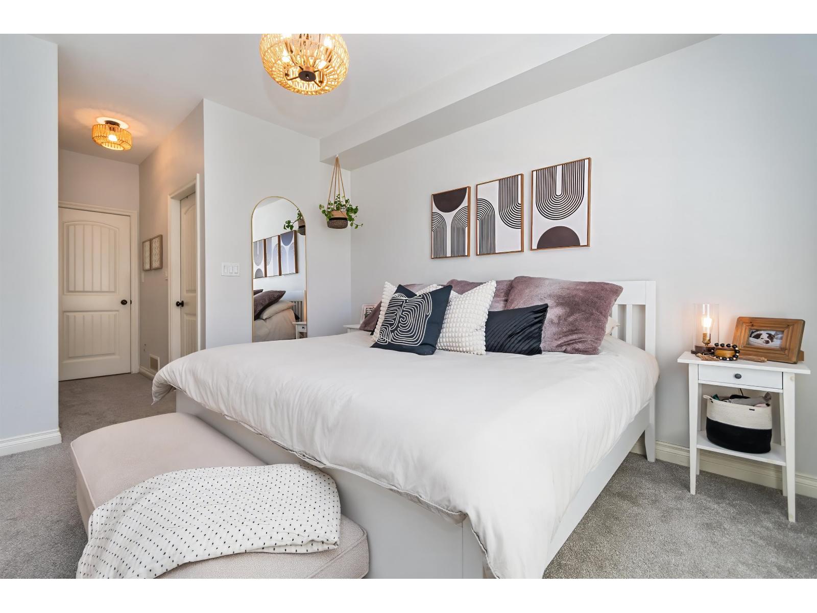 33 6577 SOUTHDOWNE PLACE|Sardis South