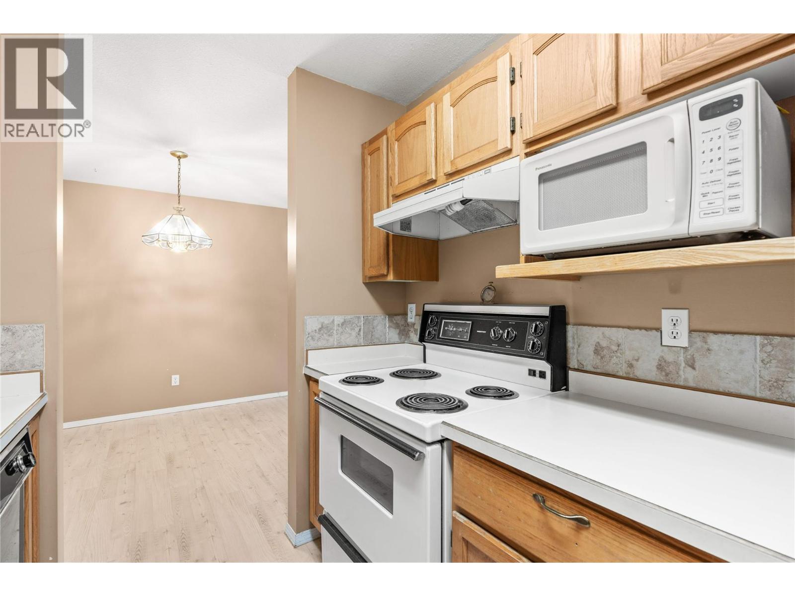 2435 Pleasant Valley Road Unit# 206