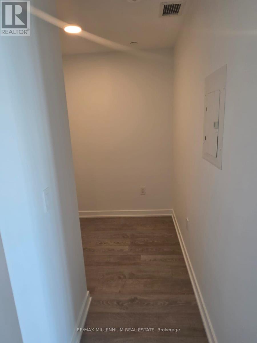 614 - 740 Whitlock Avenue, Milton (Cb Cobban), Ontario  L9E 2B6 - Photo 4 - W13856878