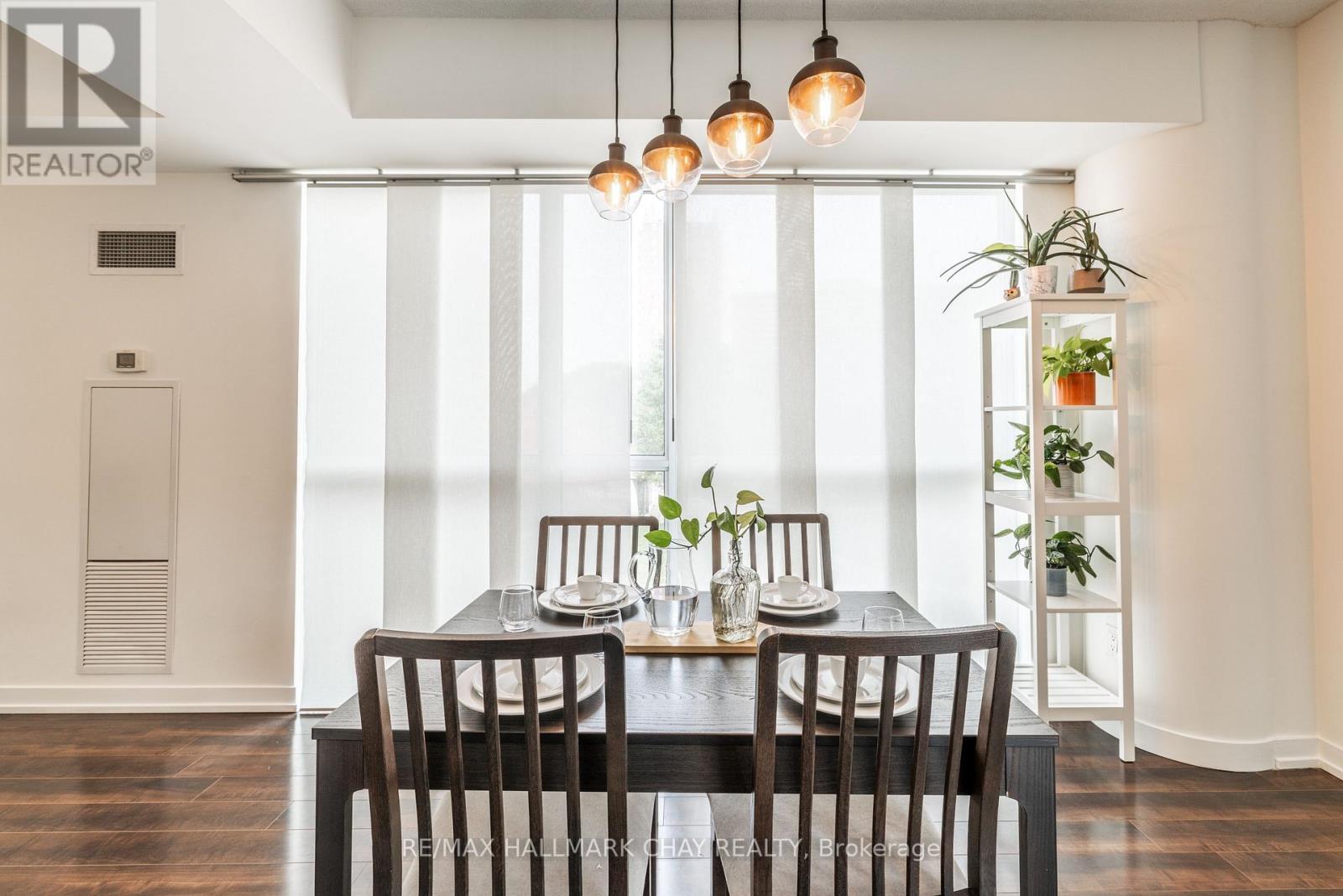 5150 Dundas Street, Toronto, Ontario  M9A 1C3 - Photo 13 - W13857032
