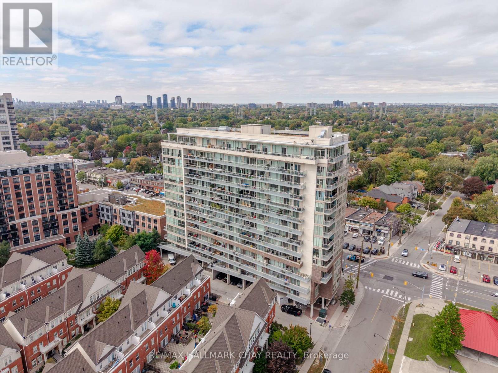 5150 Dundas Street, Toronto, Ontario  M9A 1C3 - Photo 2 - W13857032