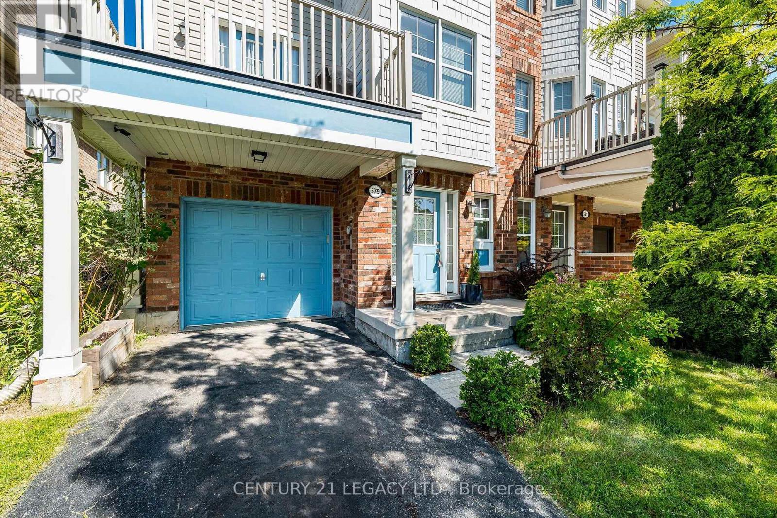 579 Speyer Circle SW, Milton, Ontario  L9T 0Y1 - Photo 2 - W13857044