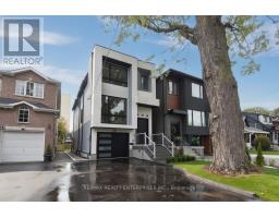 19 SIMPSON AVENUE, Toronto, Ontario