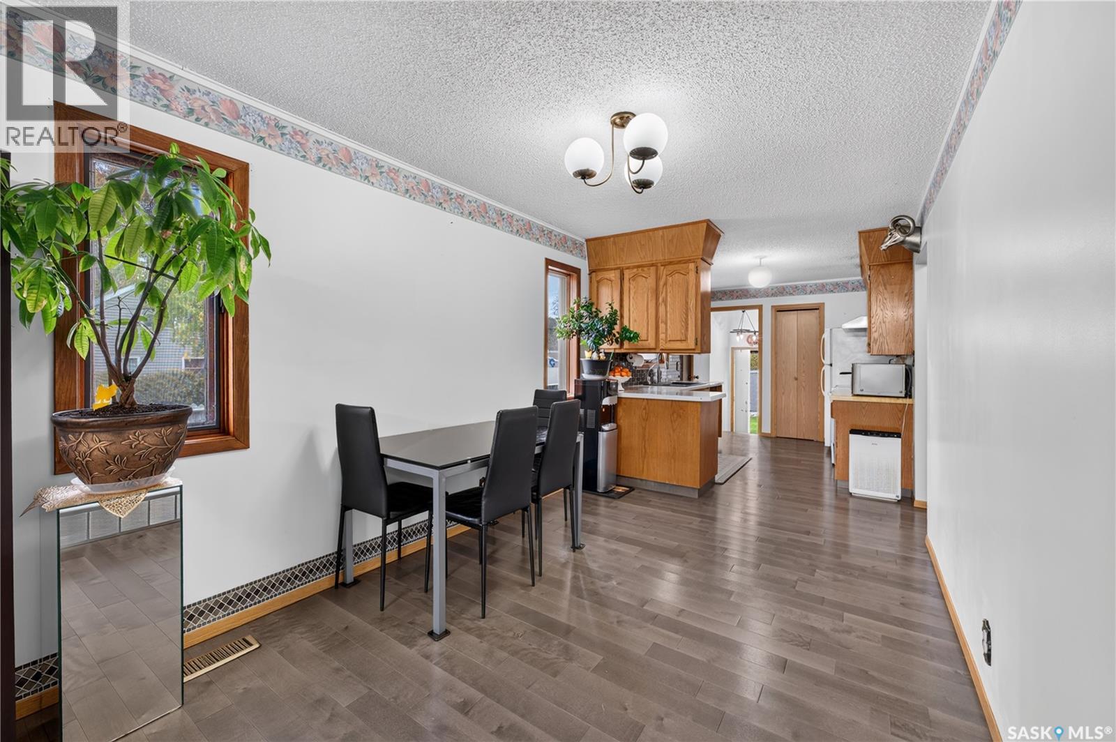 1301 King Street, Regina, Saskatchewan  S4T 4G3 - Photo 8 - SK050238