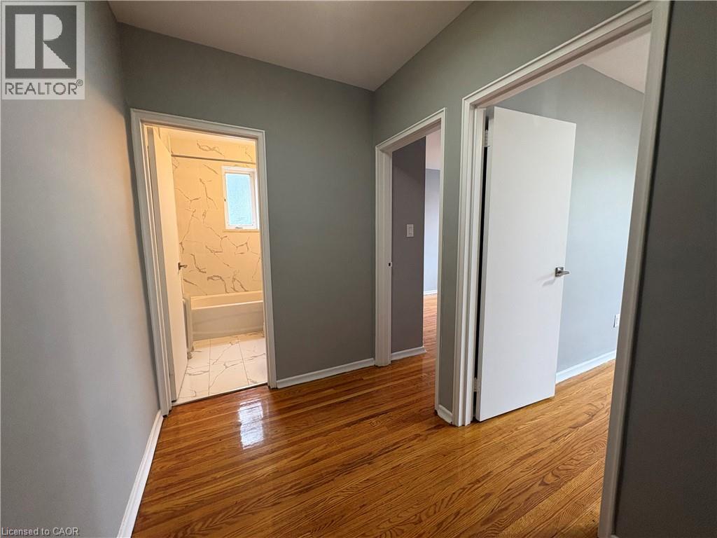 1797 Main Street W Unit# 18, Hamilton, Ontario  L8S 1H6 - Photo 6 - 40868618