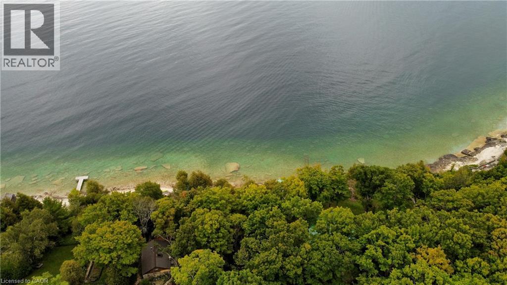 38 WHIPPOORWILL Road, Lions Head, Ontario