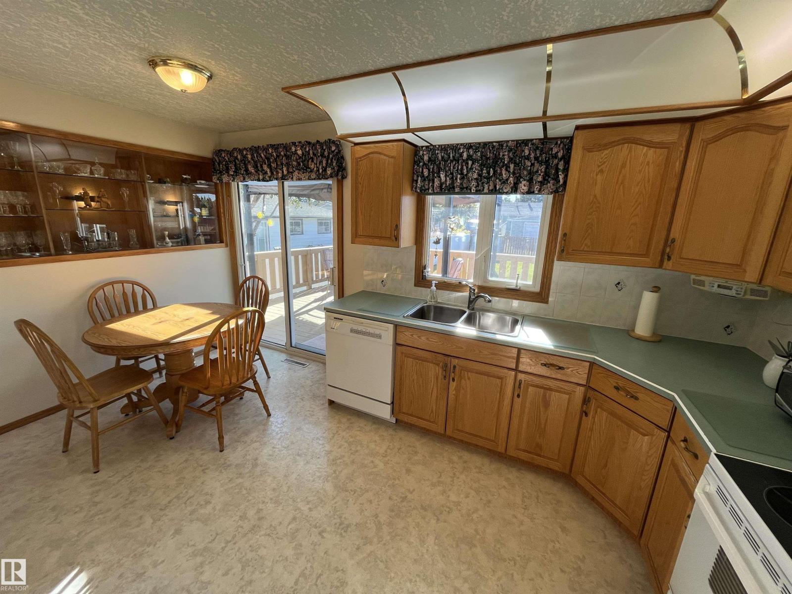 16131 110B AV NW