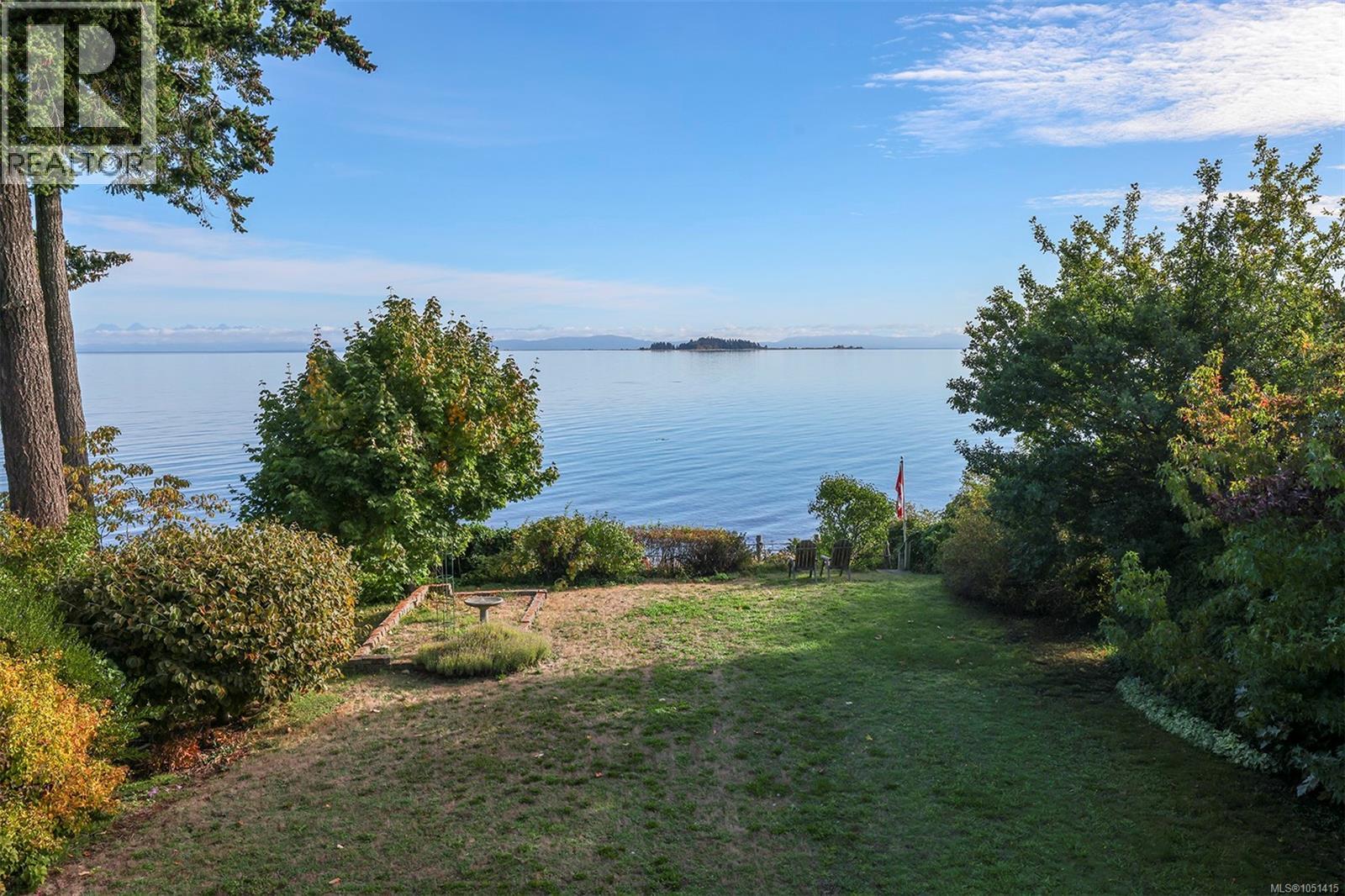 5018 Spence Rd, Courtenay, British Columbia