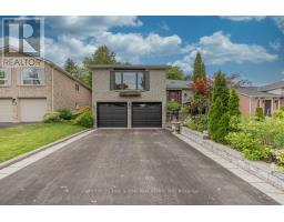 40 STONEHILL BOULEVARD, East Gwillimbury, Ontario