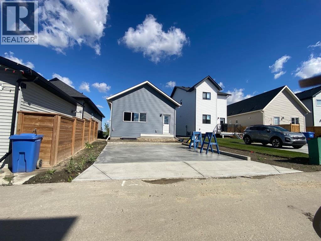 155 Ellen Road, Crossfield, Alberta  T0M 0S0 - Photo 29 - A2343322