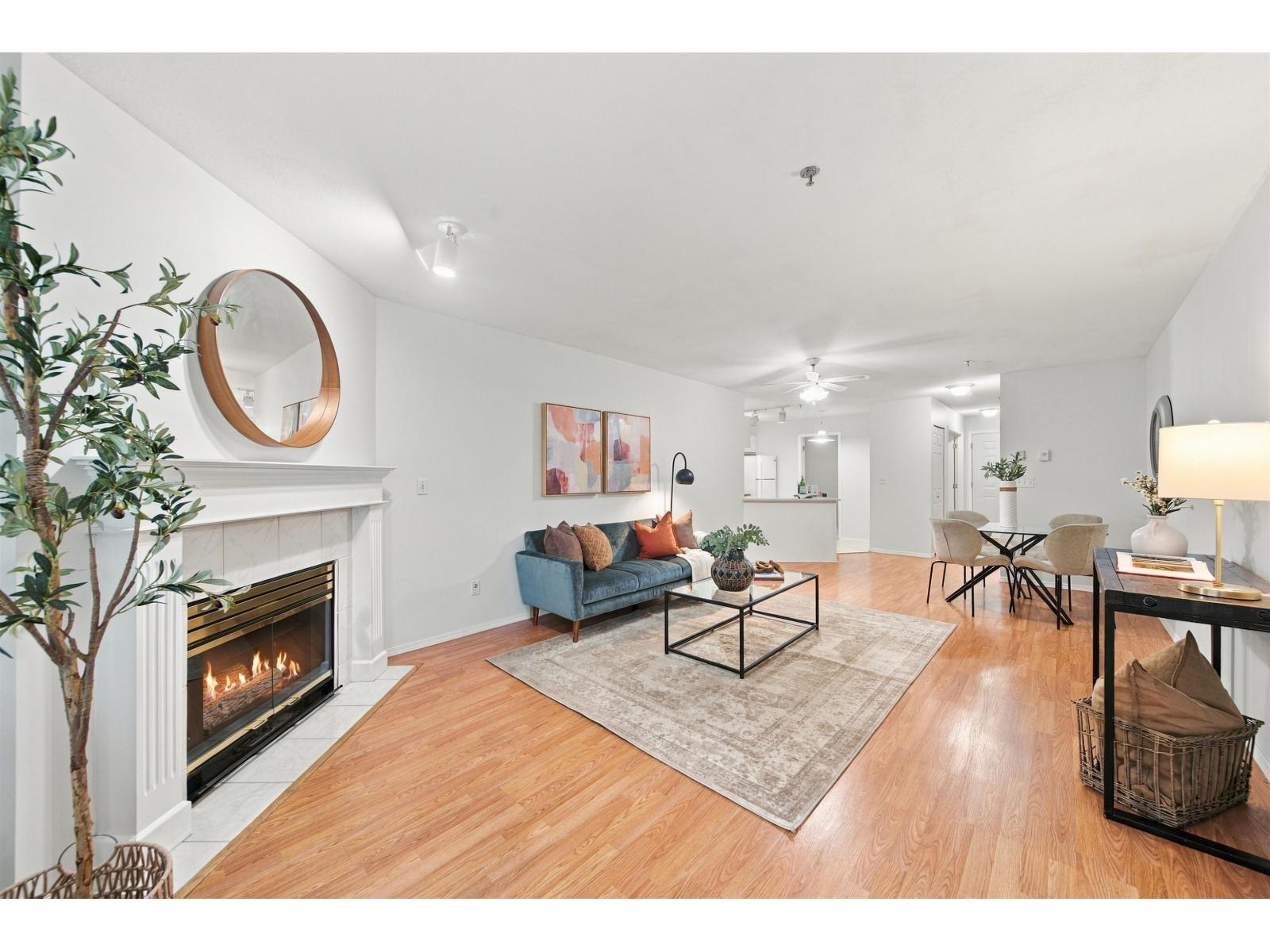 207 5955 177b Street, Surrey, British Columbia  V3S 4J7 - Photo 1 - R3171975