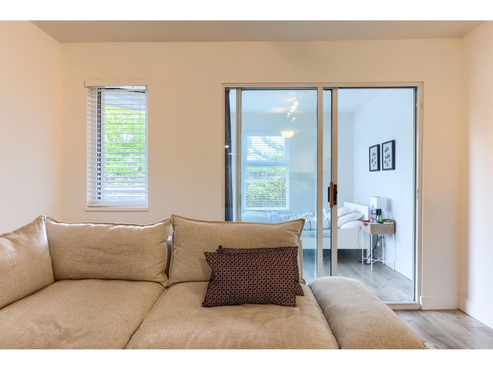 205 15213 Pacific Avenue, White Rock, British Columbia  V4B 1P8 - Photo 12 - R3171940