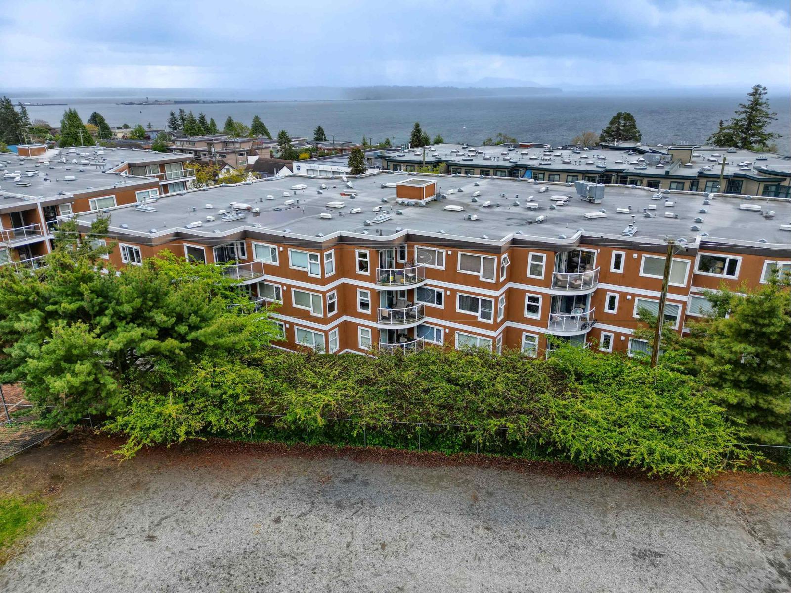 205 15213 Pacific Avenue, White Rock, British Columbia  V4B 1P8 - Photo 20 - R3171940