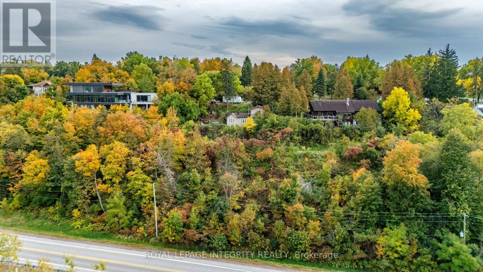 1587 Lilac Lane, Ottawa, Ontario K4C 1C4 - Photo 3 - X13857130