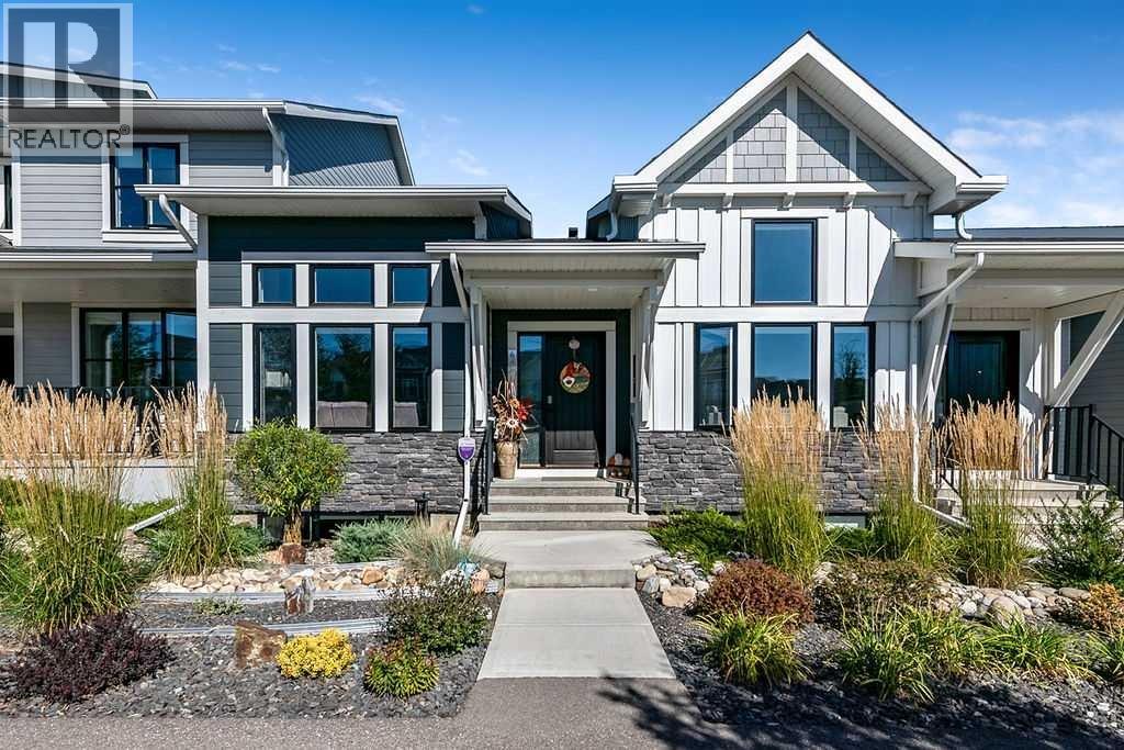 64 D'arcy Boulevard, Okotoks, Alberta  T1S 5S7 - Photo 1 - A2345382