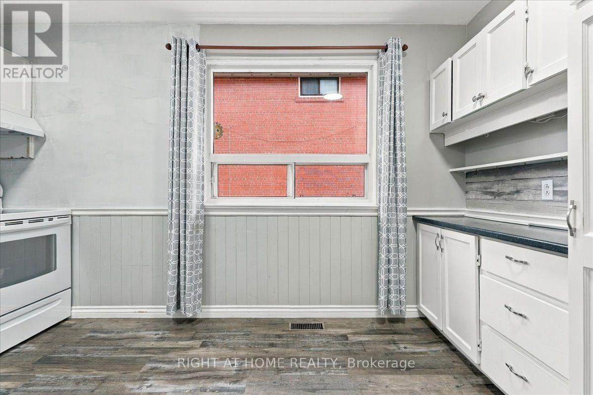 70 Painted Post Drive, Toronto, Ontario  M1H 1T2 - Photo 14 - E13857118