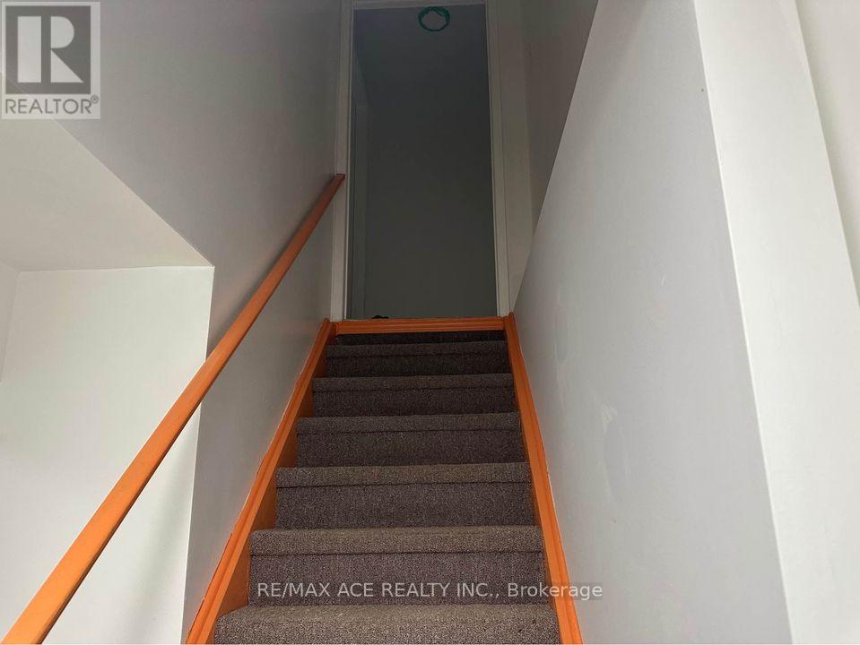 Bsmt - 11 Seasons Drive, Toronto, Ontario  M1X 1X4 - Photo 2 - E13857192