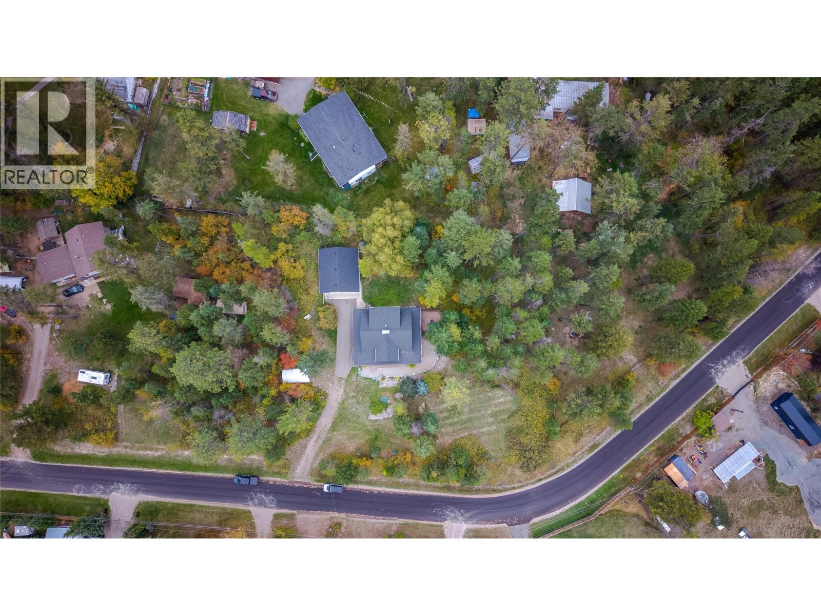 7250 Lloyd Road, Jaffray, British Columbia  V0B 1T0 - Photo 3 - 10402075