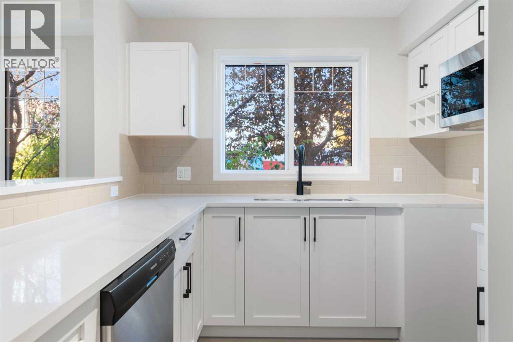1112, 115 Prestwick Villas SE, Calgary, Alberta  T2Z 0M8 - Photo 7 - A2349438