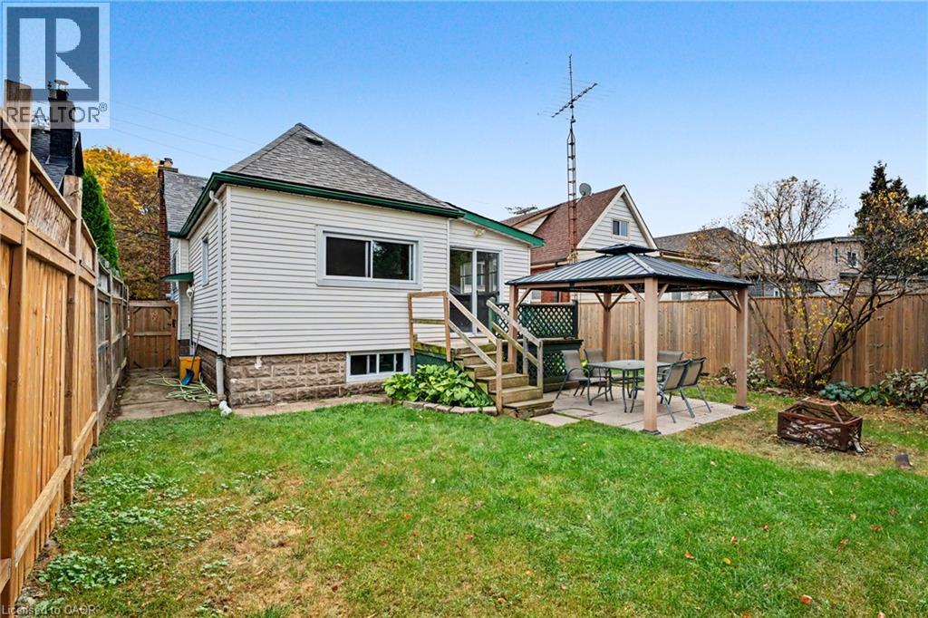 20 East 18th Street, Hamilton, Ontario  L9A 4N7 - Photo 34 - 40868497
