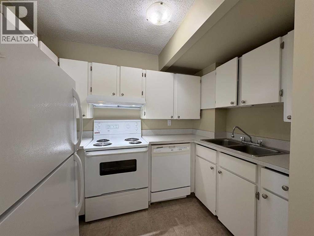 921, 21 Berkeley Place W