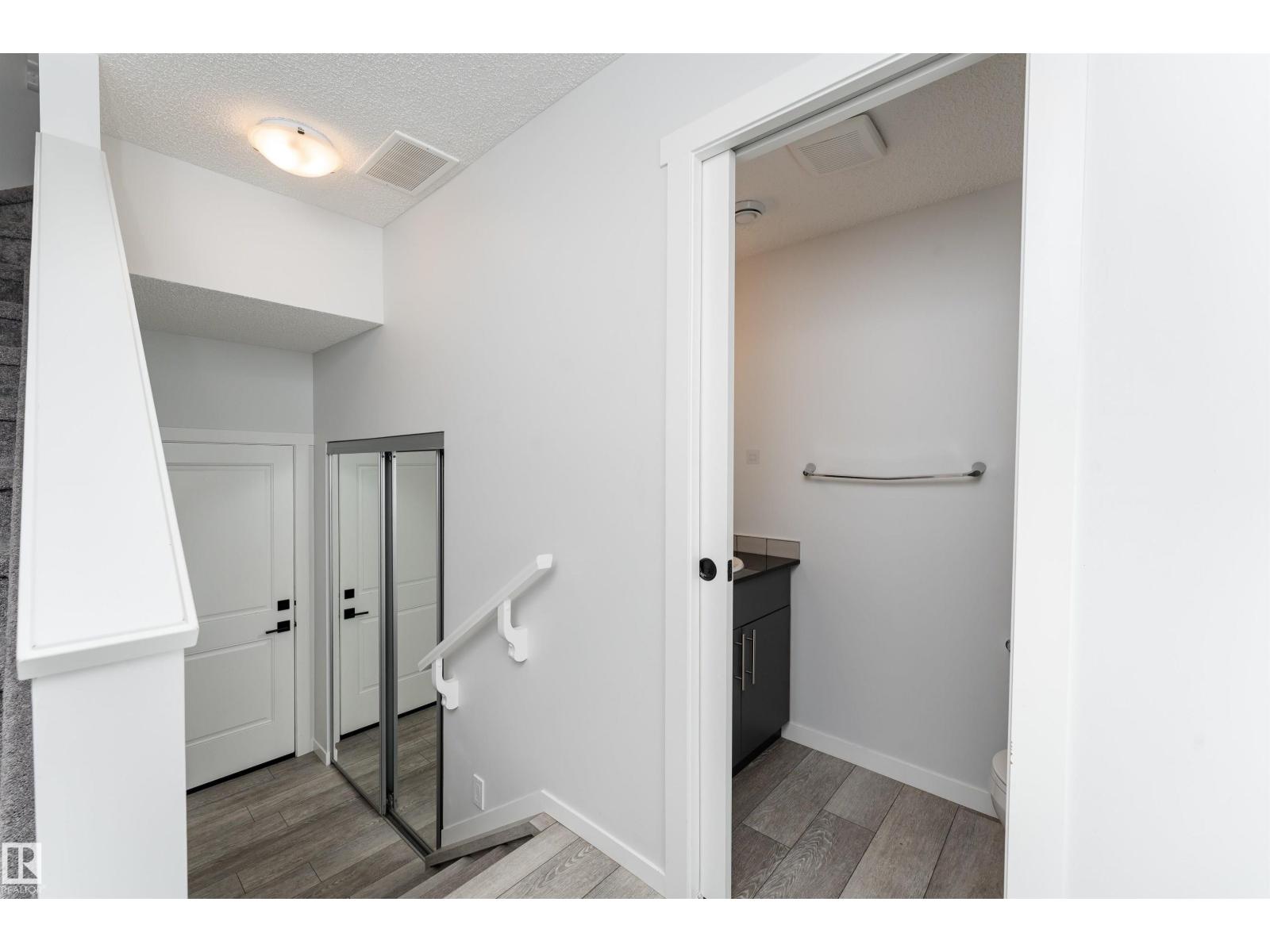 #40 850 SECORD BV NW