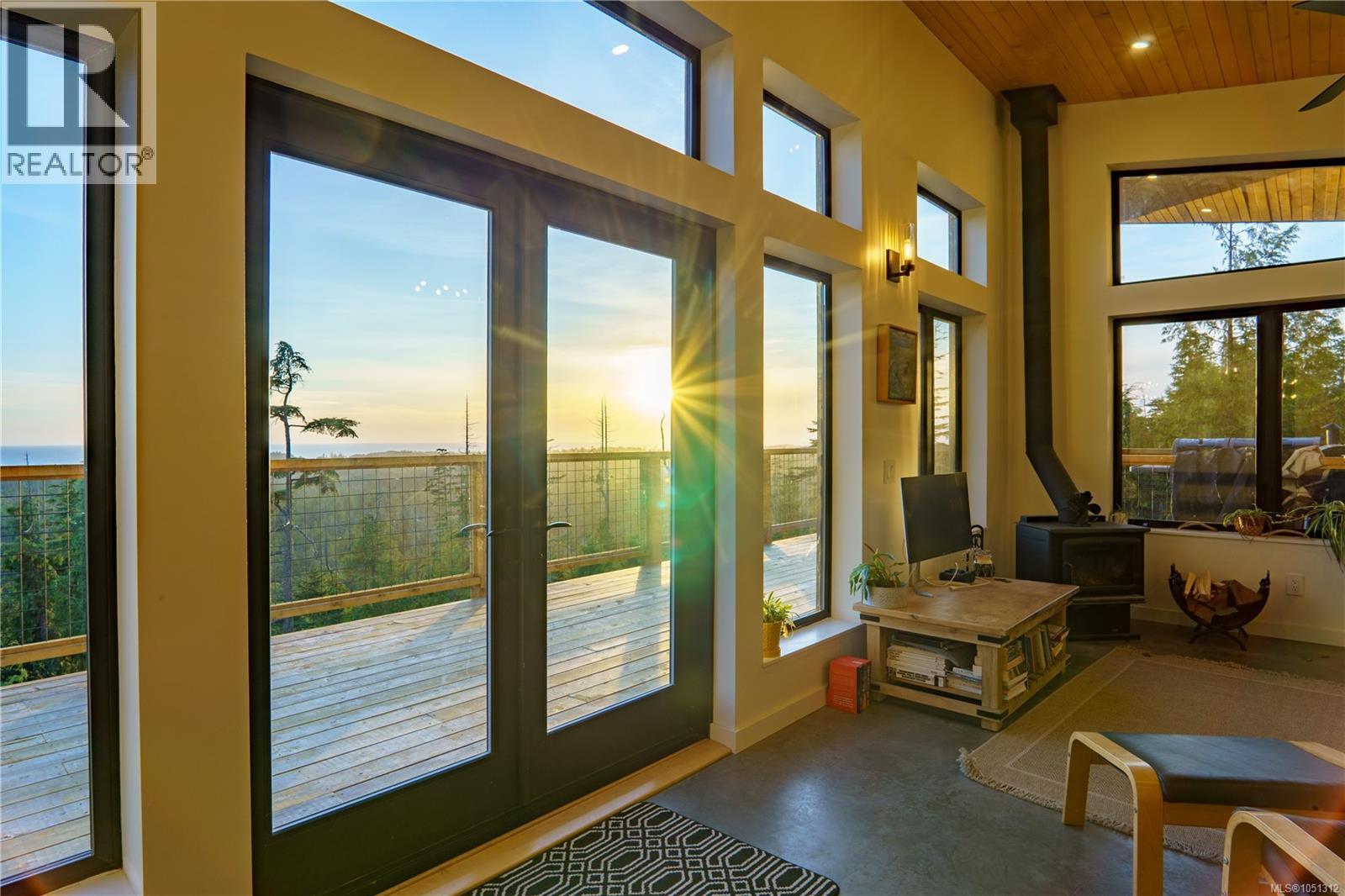 1071 Uplands Close, Ucluelet, British Columbia V0R 3A0 - Photo 6 - 1051312