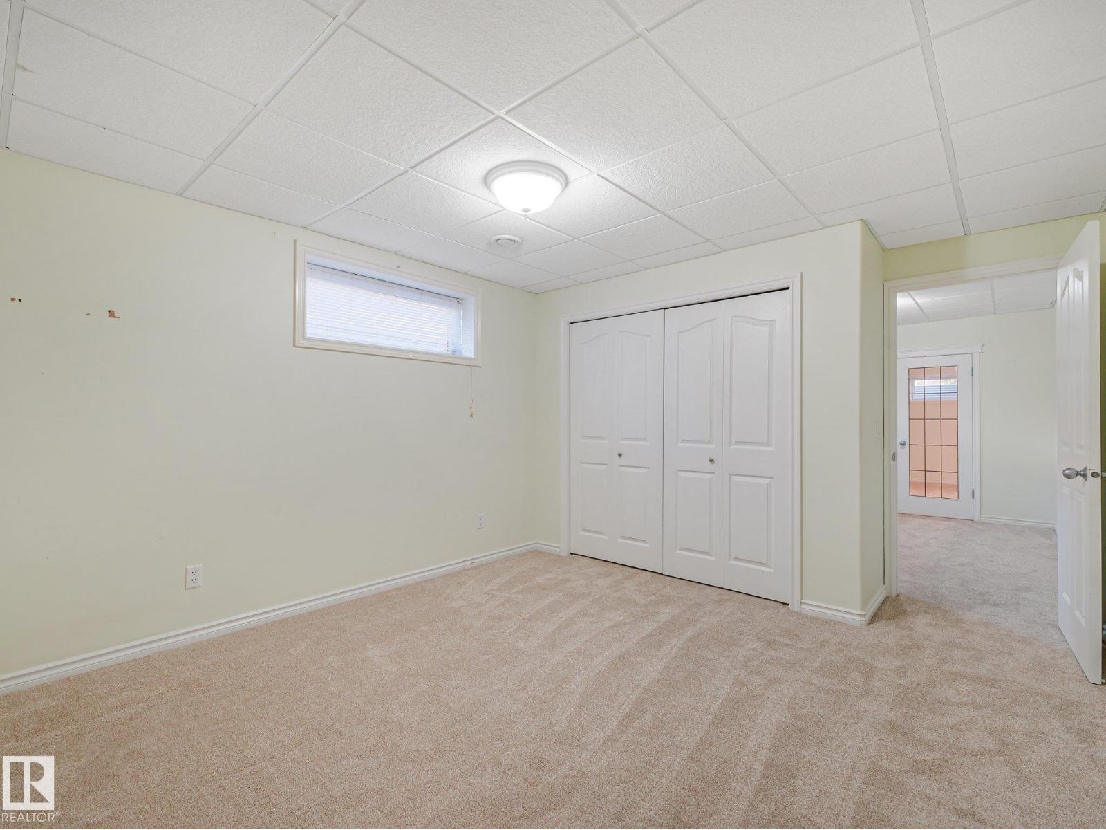 10703 6 AV SW