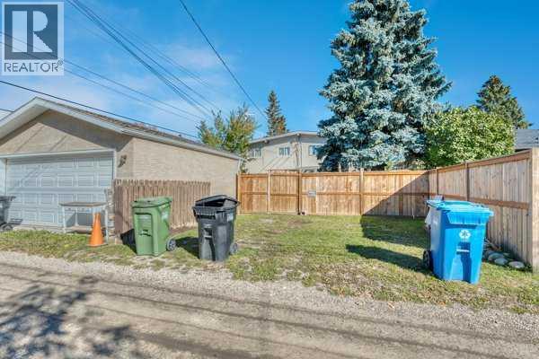 3103a 38 Street SW, Calgary, Alberta  T3E 3G4 - Photo 24 - A2349374