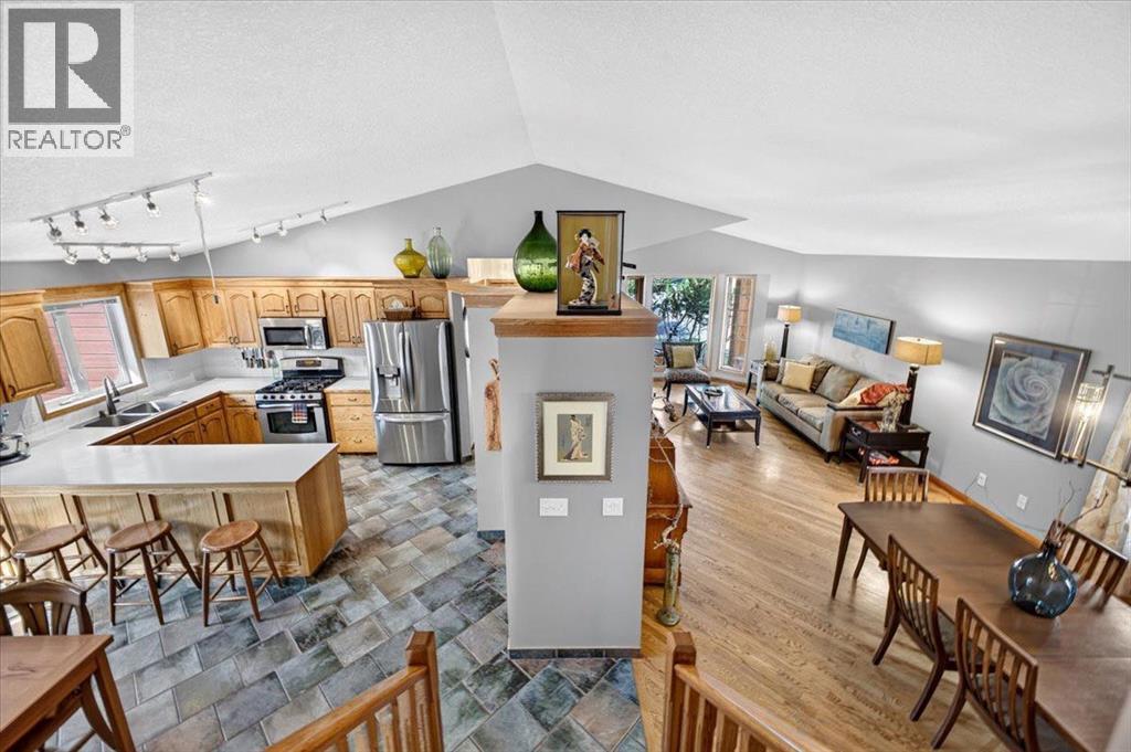 5 Sunset Crescent, Okotoks, Alberta  T1S 1M6 - Photo 21 - A2349812