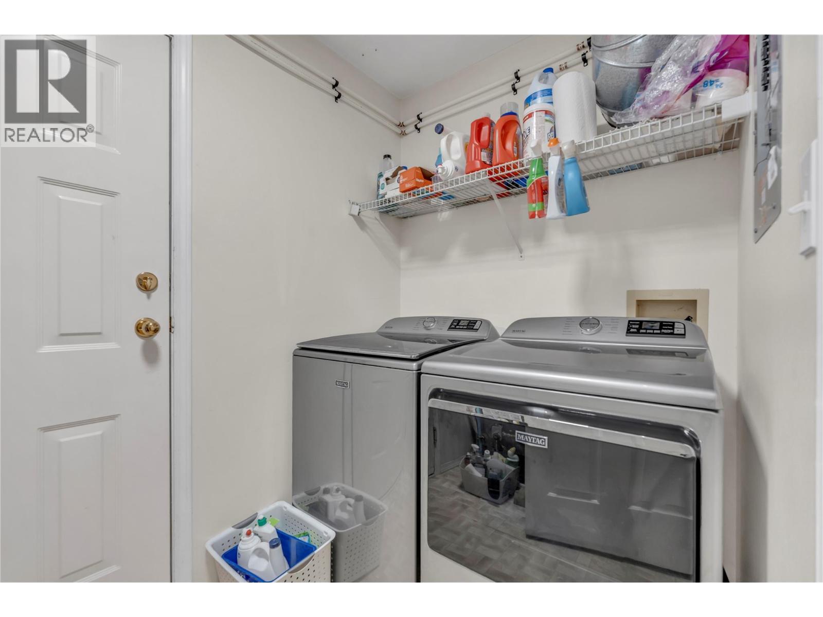 114 VANCOUVER Place