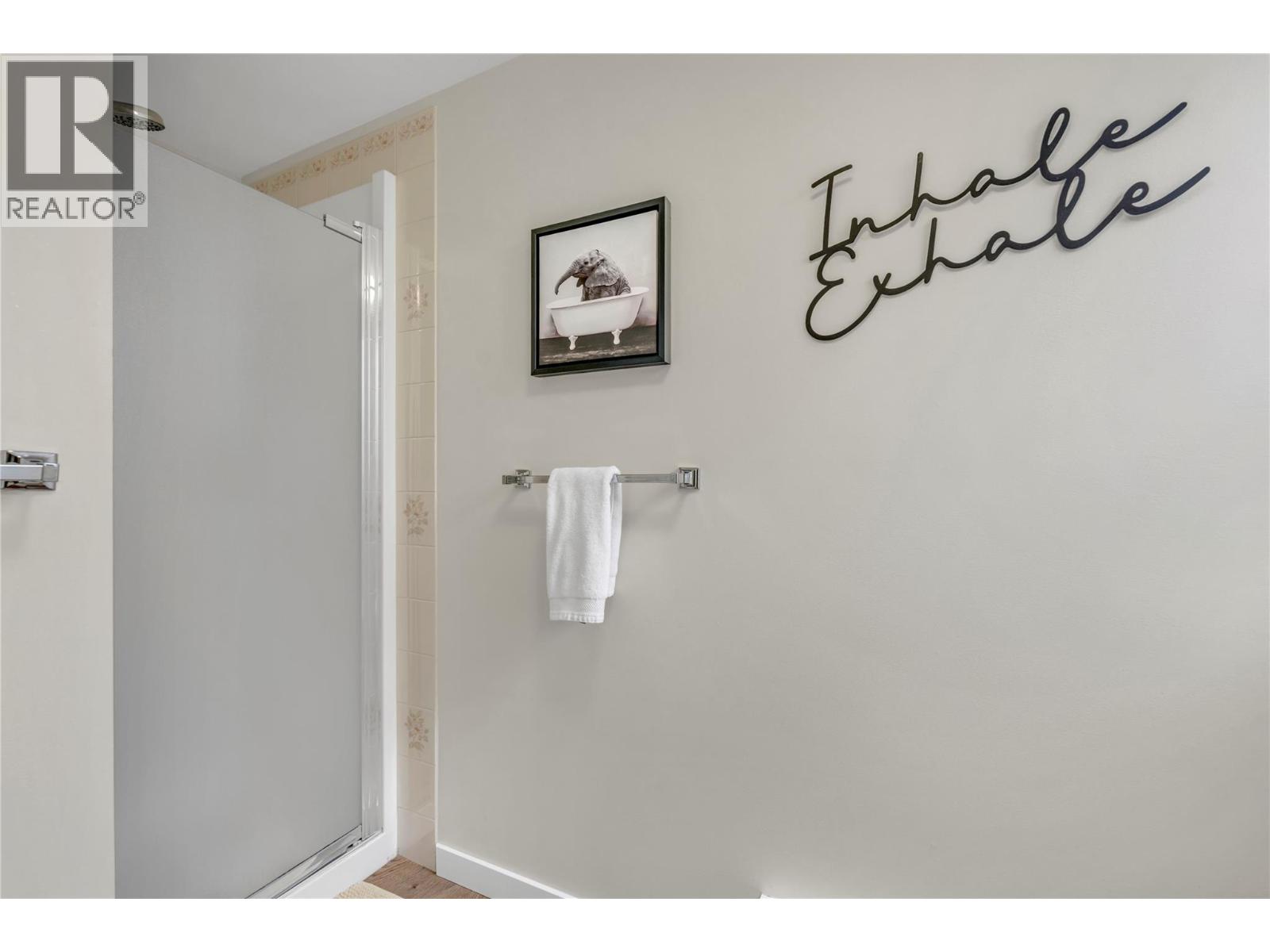 114 VANCOUVER Place