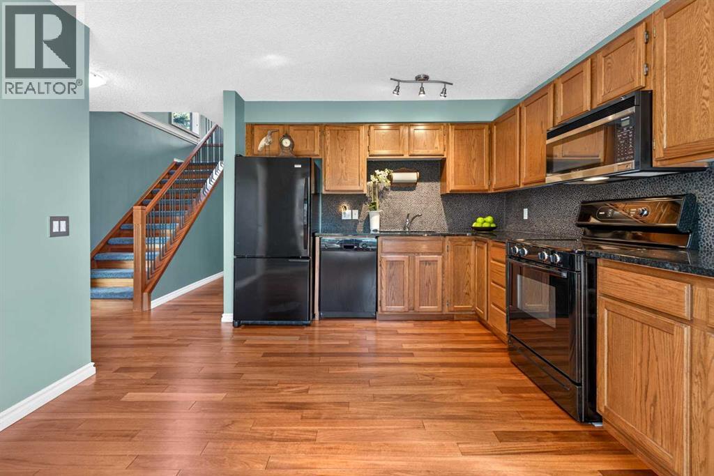 135 Point Drive NW, Calgary, Alberta  T3B 5C8 - Photo 13 - A2347387