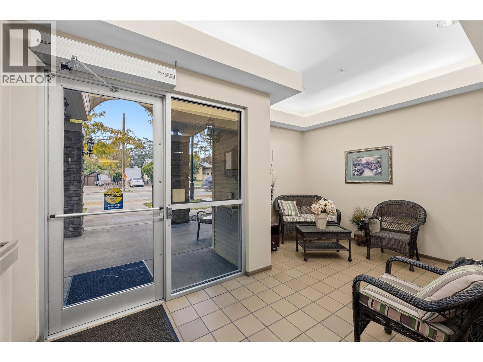 250 Dougall Road N Unit# 208