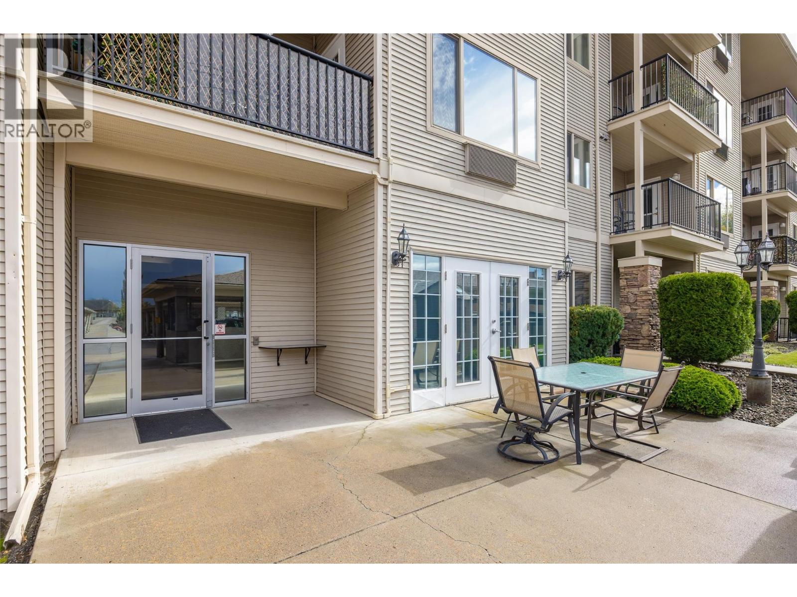 250 Dougall Road N Unit# 208